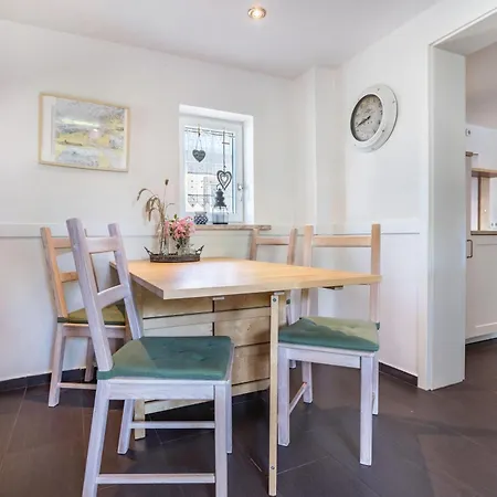 Vakantiehuis Ankerhaus 2 *